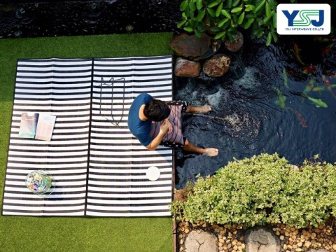 เสื่อปิคนิก